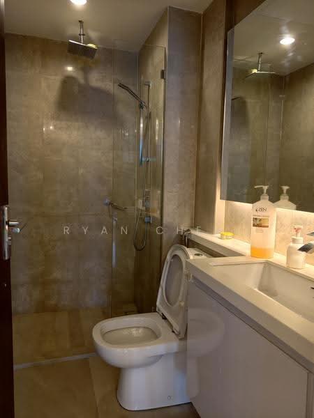 Kediaman Servis untuk Dijual di Cliveden @ Plaza Damas 3 - Ryan Cheah - Bathroom - PropertyGuru.com.my