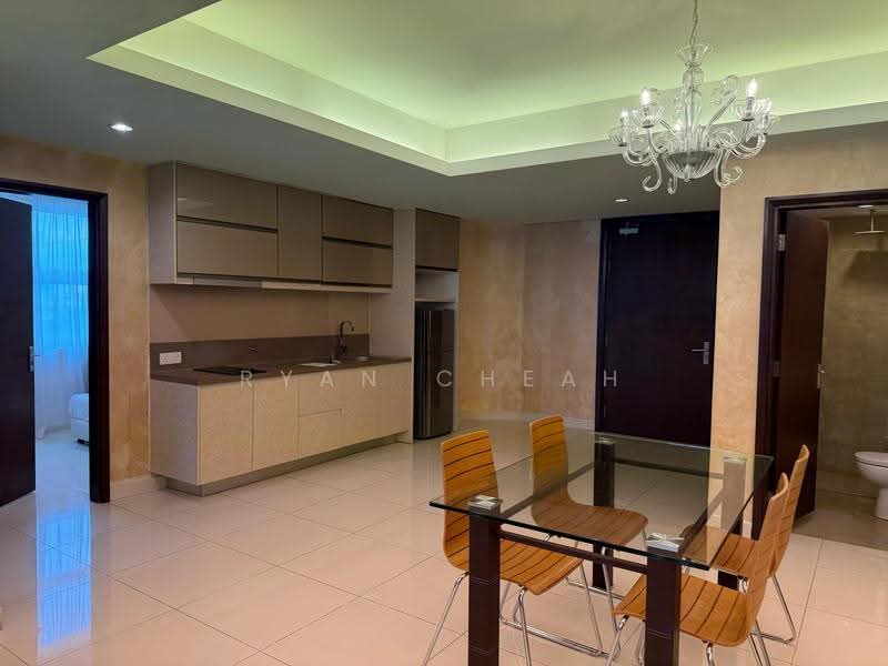 Kediaman Servis untuk Dijual di Cliveden @ Plaza Damas 3 - Ryan Cheah - Kitchen - PropertyGuru.com.my