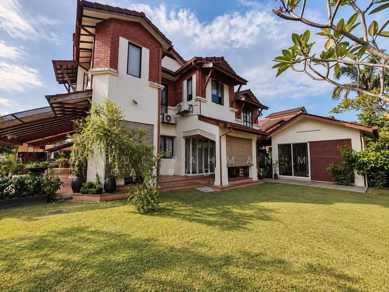 2-storey Terraced House for Sale in Bukit Jelutong (Shah Alam) - Abdul Rahman M Samsudeen - Exterior - PropertyGuru.com.my
