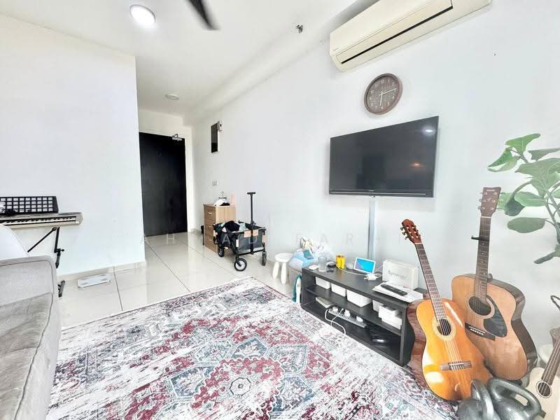 Service Residence for Sale at Kenwingston Square Garden - Ahmad Farhi - Living Room - PropertyGuru.com.my