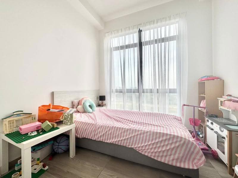 Service Residence for Sale at Kenwingston Square Garden - Ahmad Farhi - Bedroom - PropertyGuru.com.my