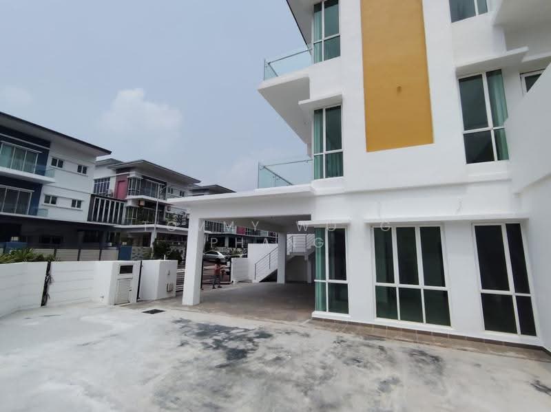 Rumah Banglo untuk Dijual di Kajang (Selangor) - Tommy Wong Phang - Exterior - PropertyGuru.com.my