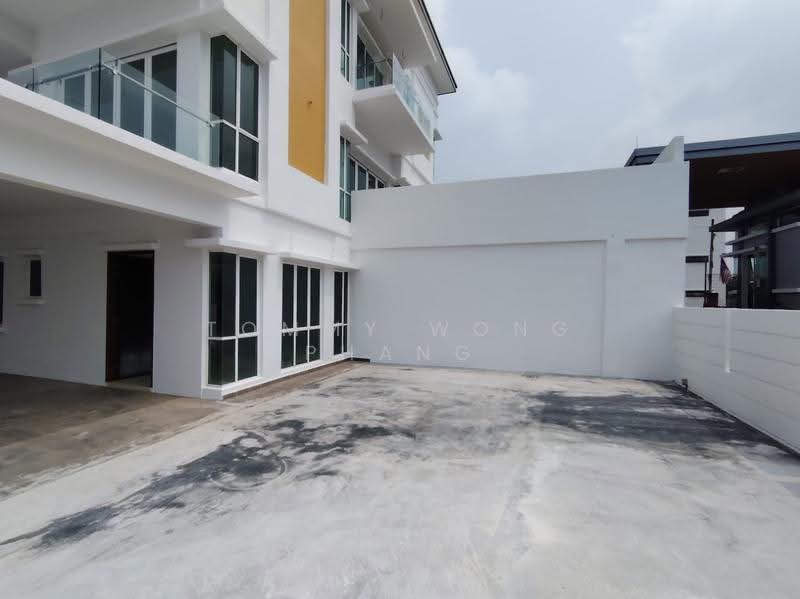 Rumah Banglo untuk Dijual di Kajang (Selangor) - Tommy Wong Phang - Exterior - PropertyGuru.com.my