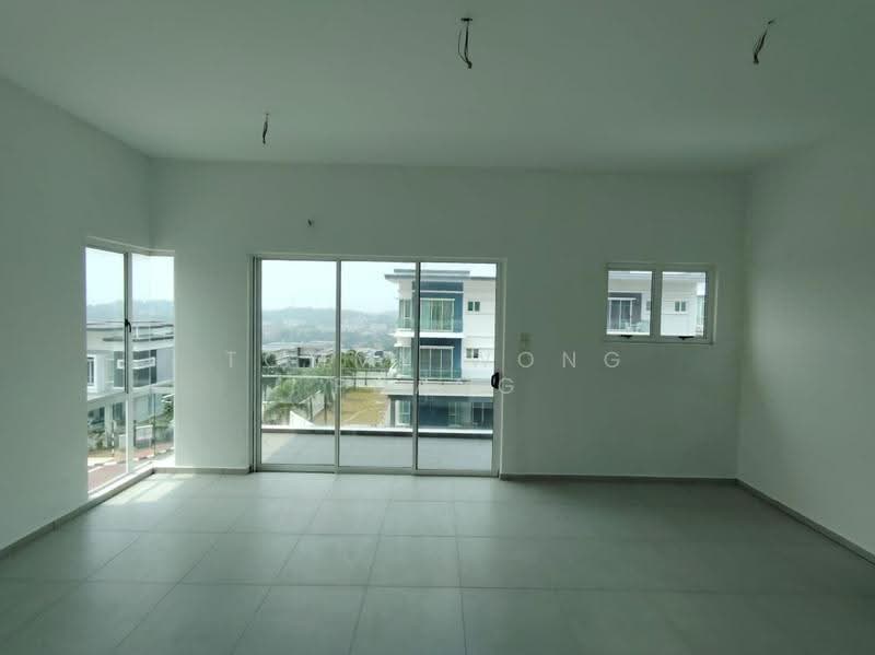 Rumah Banglo untuk Dijual di Kajang (Selangor) - Tommy Wong Phang - Living Room - PropertyGuru.com.my