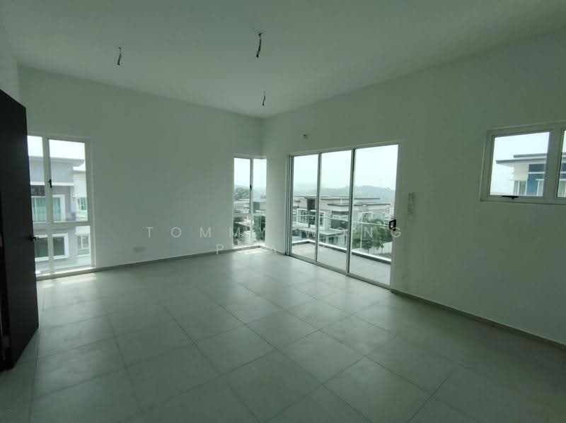 Rumah Banglo untuk Dijual di Kajang (Selangor) - Tommy Wong Phang - Living Room - PropertyGuru.com.my