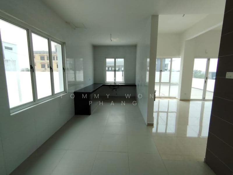 Rumah Banglo untuk Dijual di Kajang (Selangor) - Tommy Wong Phang - Kitchen - PropertyGuru.com.my