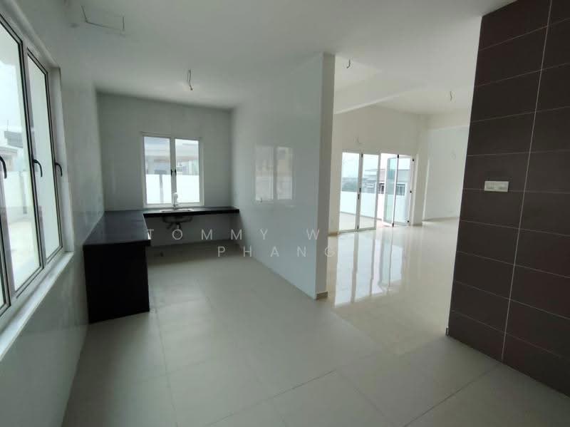 Rumah Banglo untuk Dijual di Kajang (Selangor) - Tommy Wong Phang - Kitchen - PropertyGuru.com.my