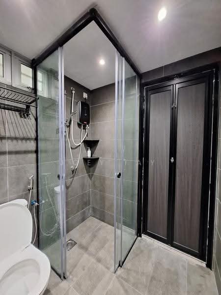 Pangsapuri untuk Disewa di Midas @ Seri Alam - Joey Tay - Bathroom - PropertyGuru.com.my