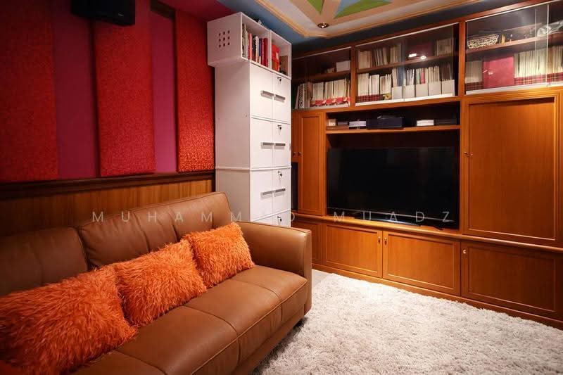 2-storey Terraced House for Sale in Subang Jaya (Selangor) - Muhammad Muadz - Living Room - PropertyGuru.com.my