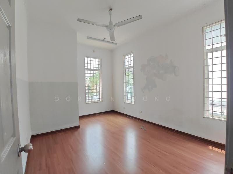 Rumah Berkembar untuk Dijual di Semenyih (Selangor) - Gordan Wong - PropertyGuru.com.my