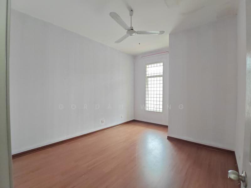 Rumah Berkembar untuk Dijual di Semenyih (Selangor) - Gordan Wong - PropertyGuru.com.my