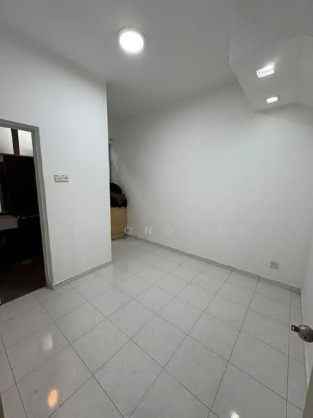 2.5-storey Terraced House for Sale in Taman Setia Indah (Tebrau) - Ee Fong Toh - Interior - PropertyGuru.com.my