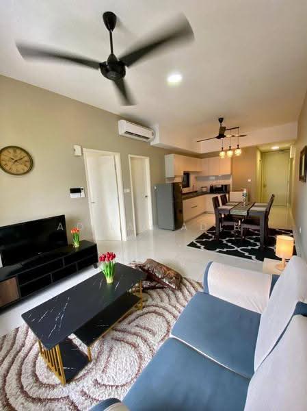 Kediaman Servis untuk Disewa di Parc 3 - Adilah Adib - Living Room - PropertyGuru.com.my