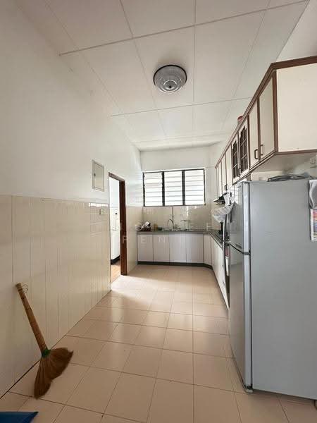 Kondominium untuk Dijual di Arratoon Court - Png Lee Peng - Kitchen - PropertyGuru.com.my