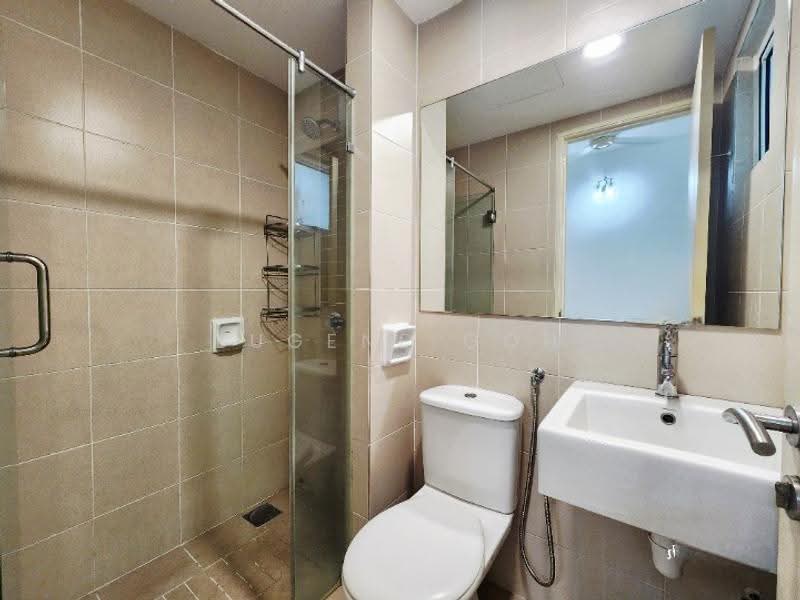 Service Residence for Sale at Tiara Mutiara / The Crown - Eugene Goh - Bathroom - PropertyGuru.com.my