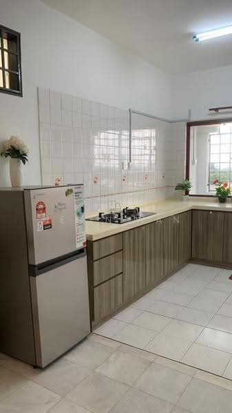 Apartment for Sale at Subang Jaya Lafite - Helen Wan - Kitchen - PropertyGuru.com.my