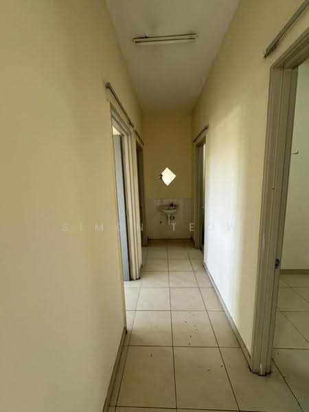 Pangsapuri untuk Disewa di Baiduri Court Apartment - Simon Teow - Corridor - PropertyGuru.com.my