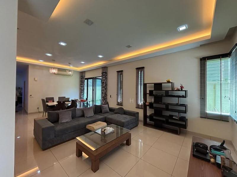 Rumah Kluster untuk Dijual di Taman Nusa Bestari (Iskandar Puteri (Nusajaya)) - Sam Chai - Living Room - PropertyGuru.com.my