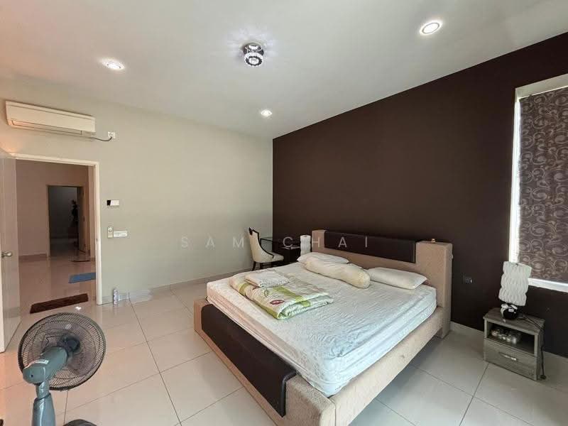 Rumah Kluster untuk Dijual di Taman Nusa Bestari (Iskandar Puteri (Nusajaya)) - Sam Chai - Bedroom - PropertyGuru.com.my
