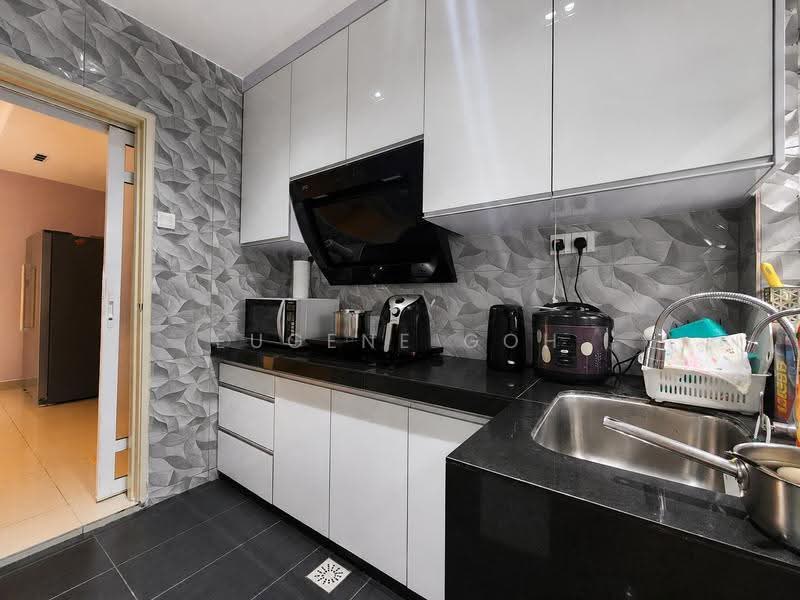 Rumah Teres untuk Disewa di Taman Semenyih Mewah (Semenyih) - Eugene Goh - Fully Extended Back Kitchen - PropertyGuru.com.my