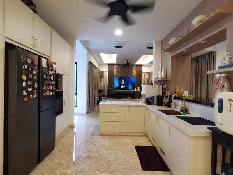 Semi-Detached House for Sale in Lake Edge (Puchong) - Debby Chai - Kitchen - PropertyGuru.com.my