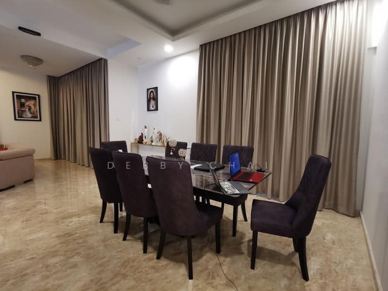 Semi-Detached House for Sale in Lake Edge (Puchong) - Debby Chai - Dining Room - PropertyGuru.com.my