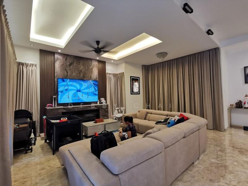 Semi-Detached House for Sale in Lake Edge (Puchong) - Debby Chai - Living Room - PropertyGuru.com.my