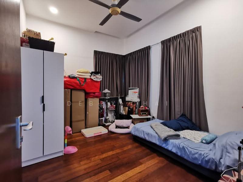 Semi-Detached House for Sale in Lake Edge (Puchong) - Debby Chai - Bedroom - PropertyGuru.com.my