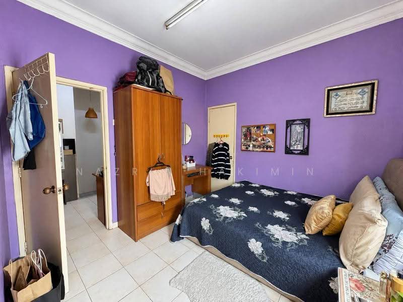 Semi-Detached House for Sale in Taman Garing Utama (Rawang) - Nazrin Hakimin - Bedroom - PropertyGuru.com.my