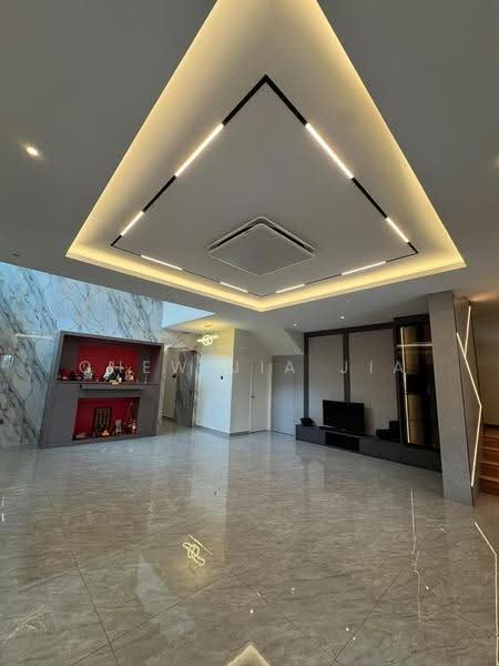 Semi-Detached House for Sale in Taman Gaya (Ulu Tiram) - Chew Jia Jia - Living Room - PropertyGuru.com.my