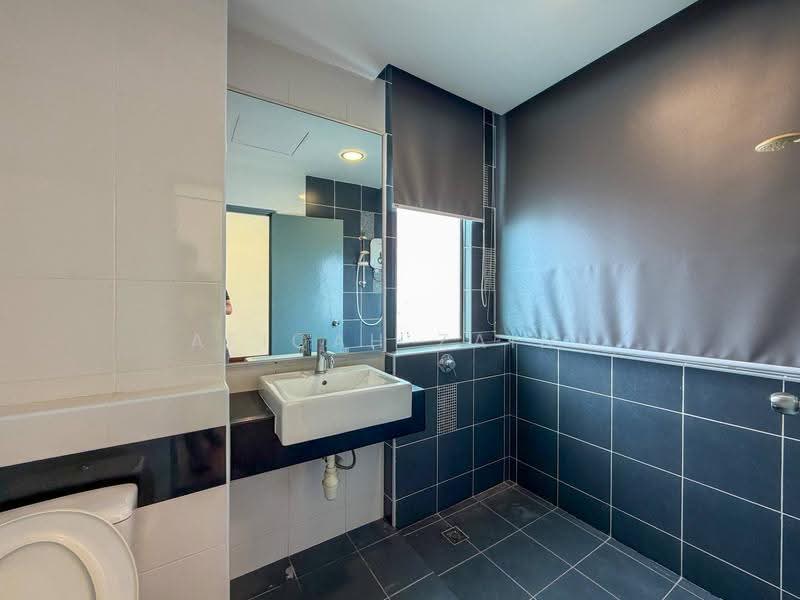 Kondominium untuk Dijual di Alam Desa @ Park Village - Afiqah zaidi - Bathroom - PropertyGuru.com.my
