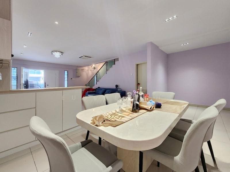 Rumah Teres untuk Dijual di Taman Semenyih Mewah (Semenyih) - Eugene Goh - Dining Room - PropertyGuru.com.my