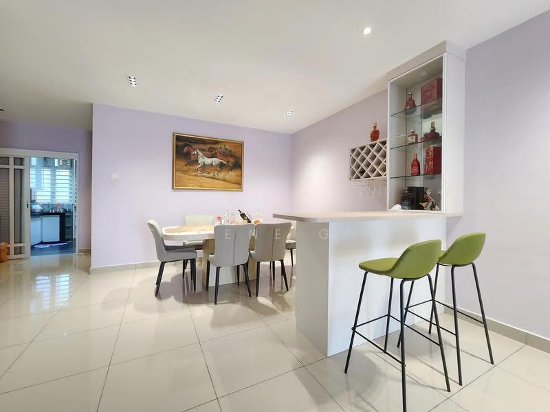 Rumah Teres untuk Dijual di Taman Semenyih Mewah (Semenyih) - Eugene Goh - Dining Room & Relax Bar Counter - PropertyGuru.com.my