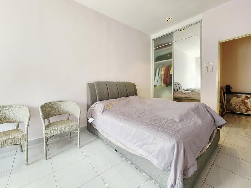 Rumah Teres untuk Dijual di Taman Semenyih Mewah (Semenyih) - Eugene Goh - Fully Extended 2nd Bedroom - PropertyGuru.com.my