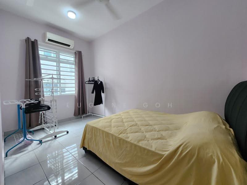 Rumah Teres untuk Dijual di Taman Semenyih Mewah (Semenyih) - Eugene Goh - Fully Extended 4th Bedroom - PropertyGuru.com.my