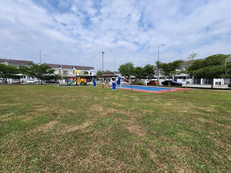 Rumah Teres untuk Dijual di Taman Semenyih Mewah (Semenyih) - Eugene Goh - Park - PropertyGuru.com.my