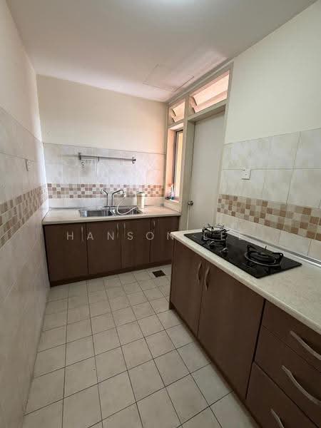 Pangsapuri untuk Dijual di Puteri Bayu Apartment - Hanson Lee - Kitchen - PropertyGuru.com.my