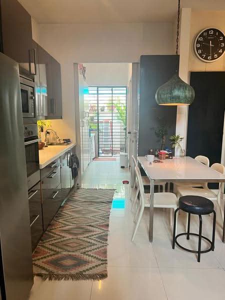 Rumah Berkembar untuk Dijual di Gombak (Selangor) - Aaron Ho - Kitchen - PropertyGuru.com.my