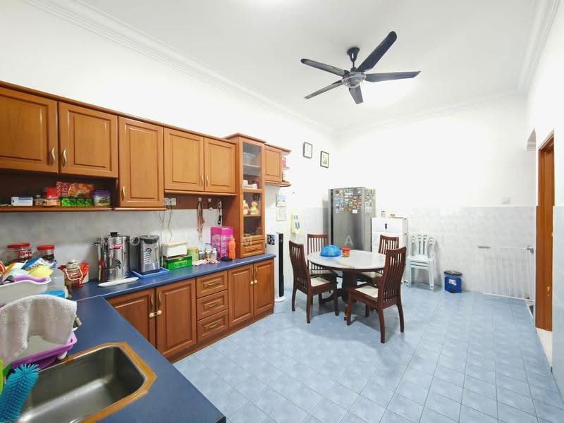 Rumah Teres 2-Tingkat untuk Dijual di Seri Setali (Kuantan) - Mohammad Azizi - Kitchen - PropertyGuru.com.my