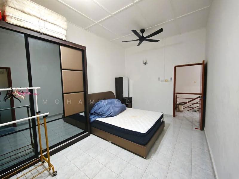 Rumah Teres 2-Tingkat untuk Dijual di Seri Setali (Kuantan) - Mohammad Azizi - Bedroom - PropertyGuru.com.my