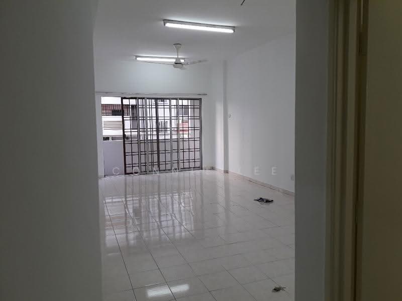 Pangsapuri untuk Disewa di Jalil Damai Apartments - Connie Lee - Living Room - PropertyGuru.com.my