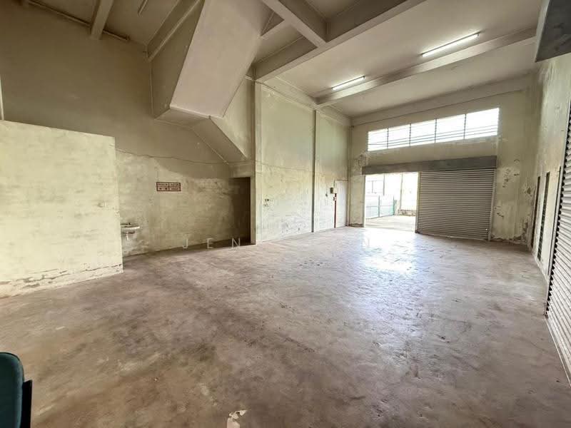 Warehouse for Rent in Kuching (Sarawak) - Jeno Tan - Interior - PropertyGuru.com.my