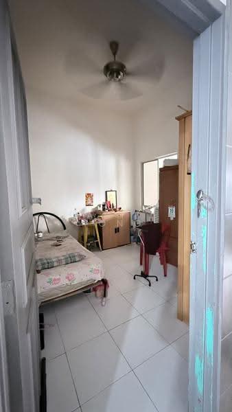 2-storey Terraced House for Sale in Taman Sri Putri (Skudai) - Daniel Yong - Bedroom - PropertyGuru.com.my