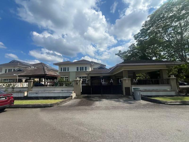 Rumah Banglo untuk Dijual di Seremban 2 (Negeri Sembilan) - Mu'izz Halim - Exterior - PropertyGuru.com.my