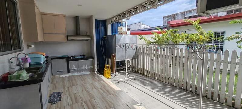 2-storey Terraced House for Sale in Tawau (Sabah) - ANNE CHIN - Kitchen - PropertyGuru.com.my
