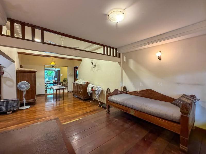 Rumah Banglo untuk Dijual di Seksyen 6 (Petaling Jaya) - Abdul Rahman M Samsudeen - Living Room - PropertyGuru.com.my