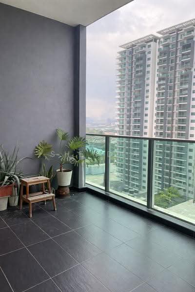Kondominium untuk Dijual di X2 Residency - Geok Bee Chan - Balcony - PropertyGuru.com.my