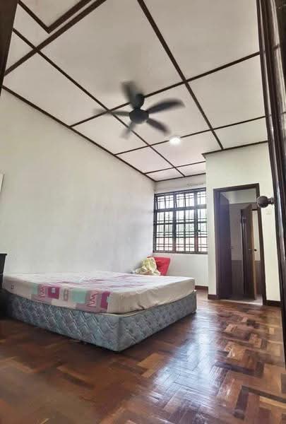 2-storey Terraced House for Sale in Taman Pelangi Indah (Ulu Tiram) - Ray Tung - Bedroom - PropertyGuru.com.my