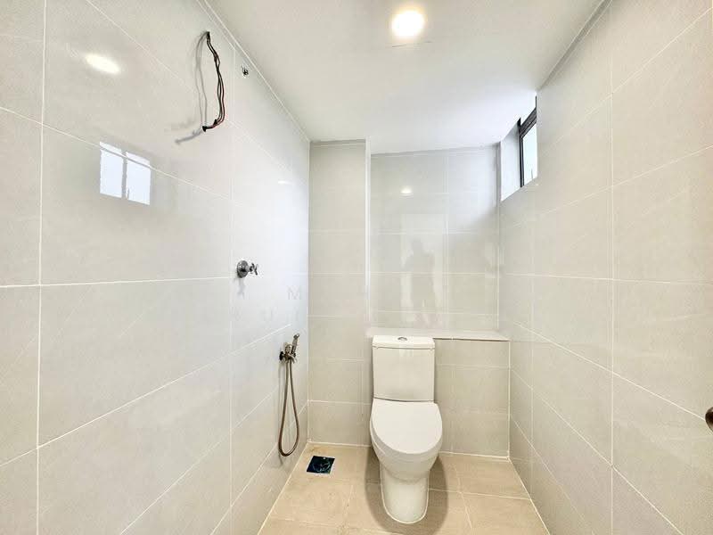 Townhouse for Sale in Seksyen 7 (Shah Alam) - Muhd Khairulnawawi Kamaruddin - Bathroom - PropertyGuru.com.my