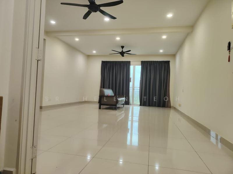 Kondominium untuk Dijual di Royale Infinity - Sr. Helen Teoh - Living Room - PropertyGuru.com.my
